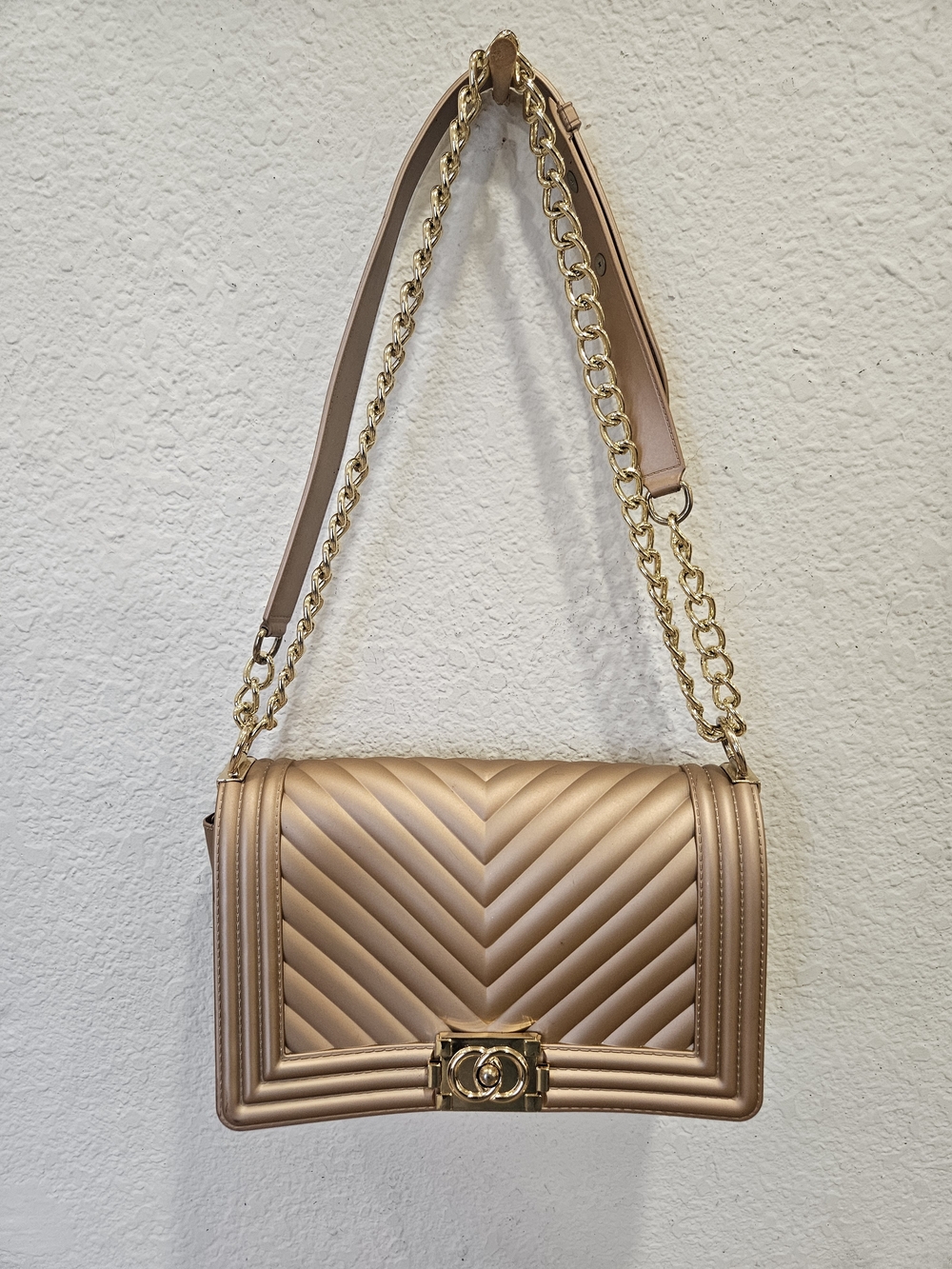 Quilted Metallic Nude Shoulder Bag with Gold Chain Strap